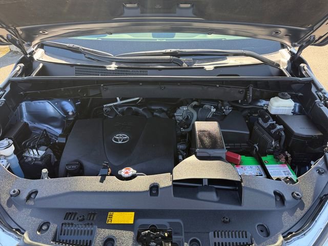 Used 2018 Toyota Highlander XLE image 43