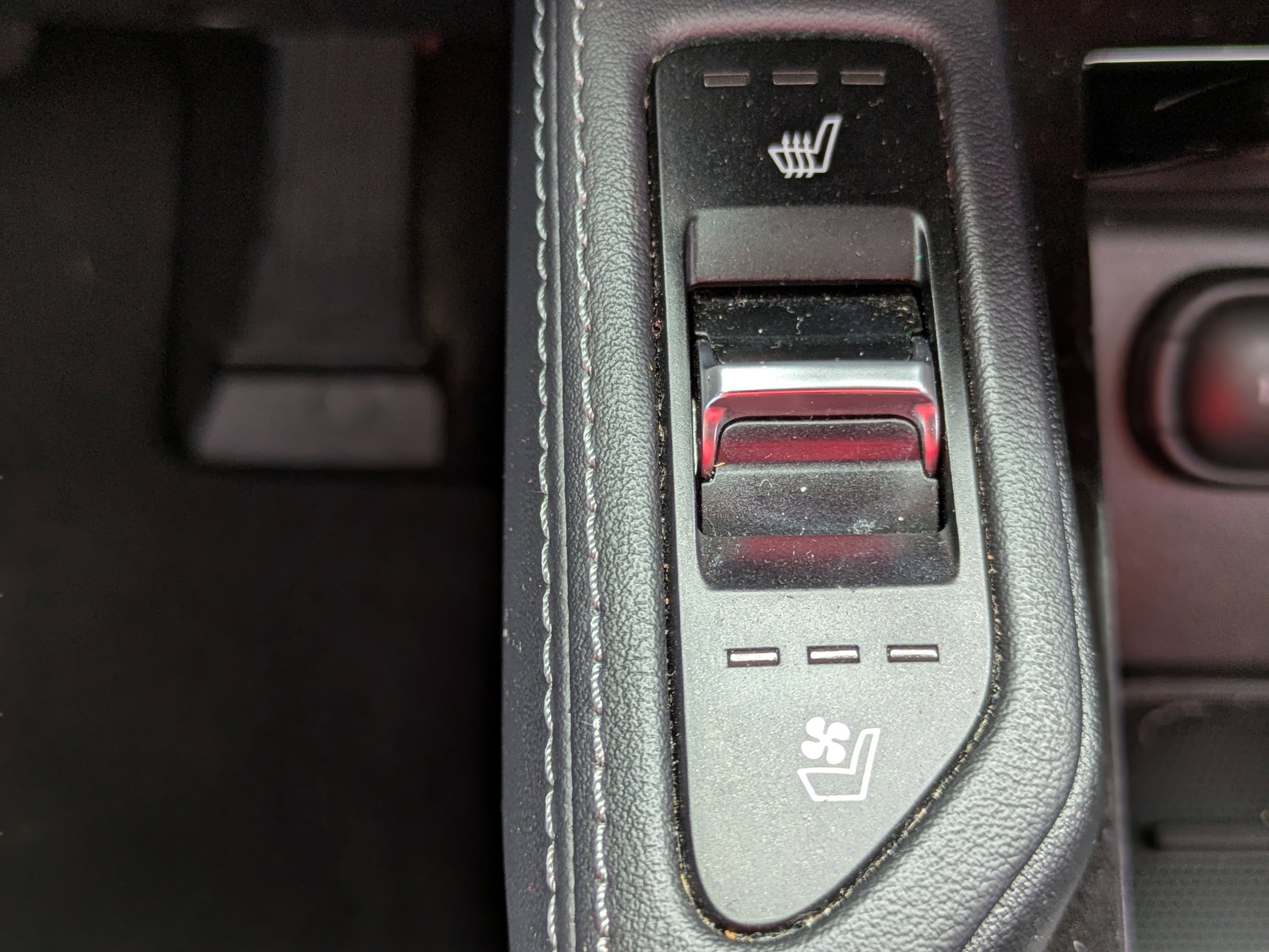 Used 2022 Kia Telluride EX w/ EX Premium Package AWD/4WD image 29