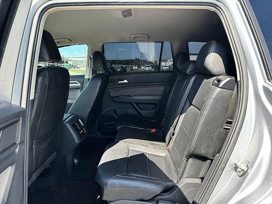 Used 2021 Volkswagen Atlas SE FWD image 4