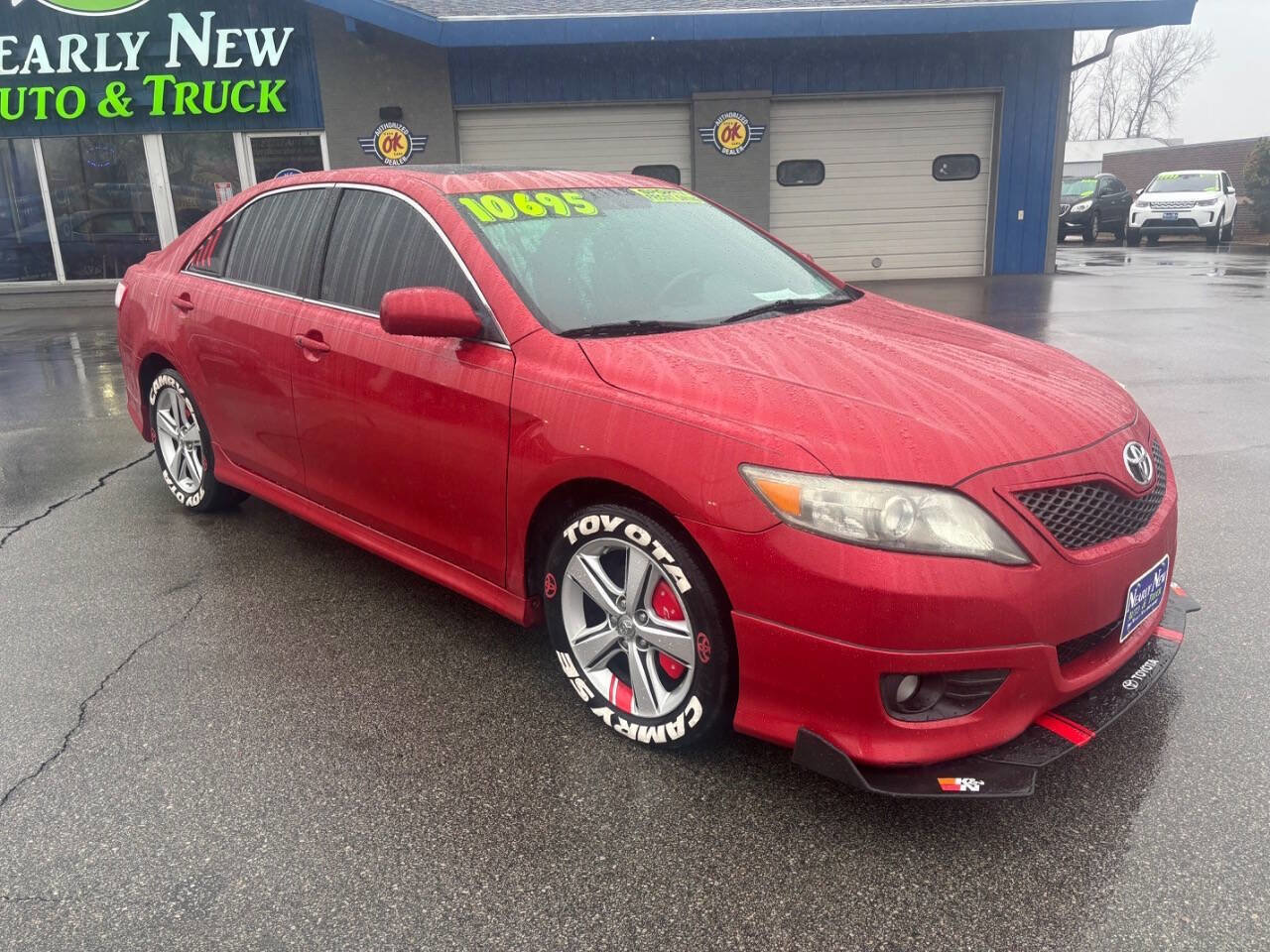 Used 2011 Toyota Camry SE w/ SE Extra-Value Pkg #1 image 6