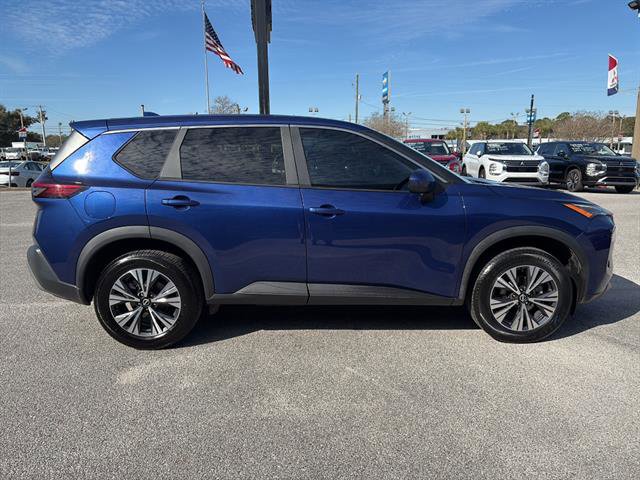 Used 2023 Nissan Rogue SV FWD image 7