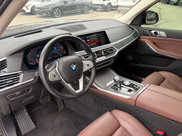 Used 2022 BMW X7 xDrive40i w/ Executive Package AWD/4WD image 5