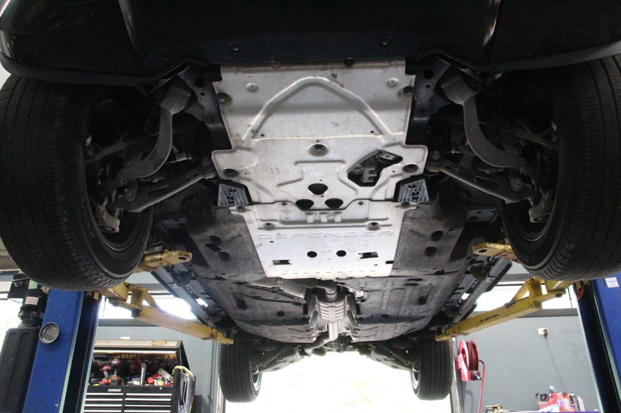 Used 2021 Land Rover Defender 110 X-Dynamic SE AWD/4WD image 95