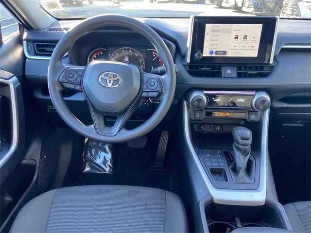 Used 2024 Toyota RAV4 LE image 12