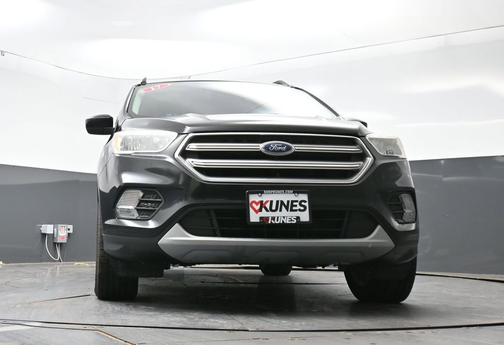 Used 2017 Ford Escape SE AWD/4WD image 48