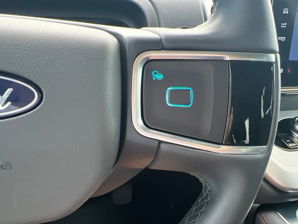 Used 2025 Ford Expedition Max Active RWD image 29
