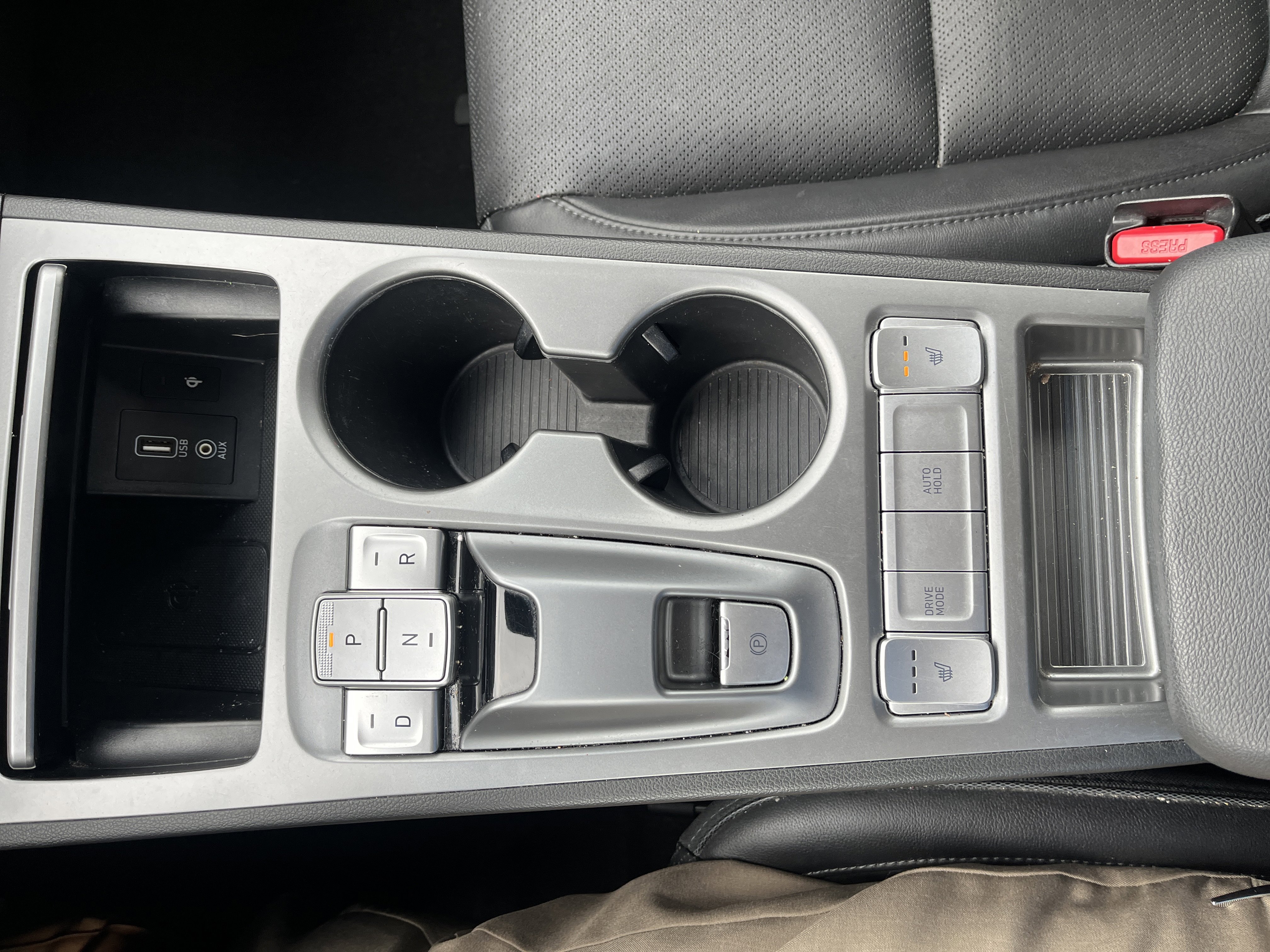 Used 2021 Hyundai Kona Limited FWD image 26