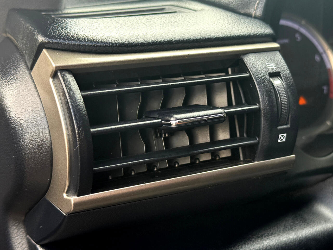 Used 2015 Lexus RC 350 w/ Navigation System Package image 24