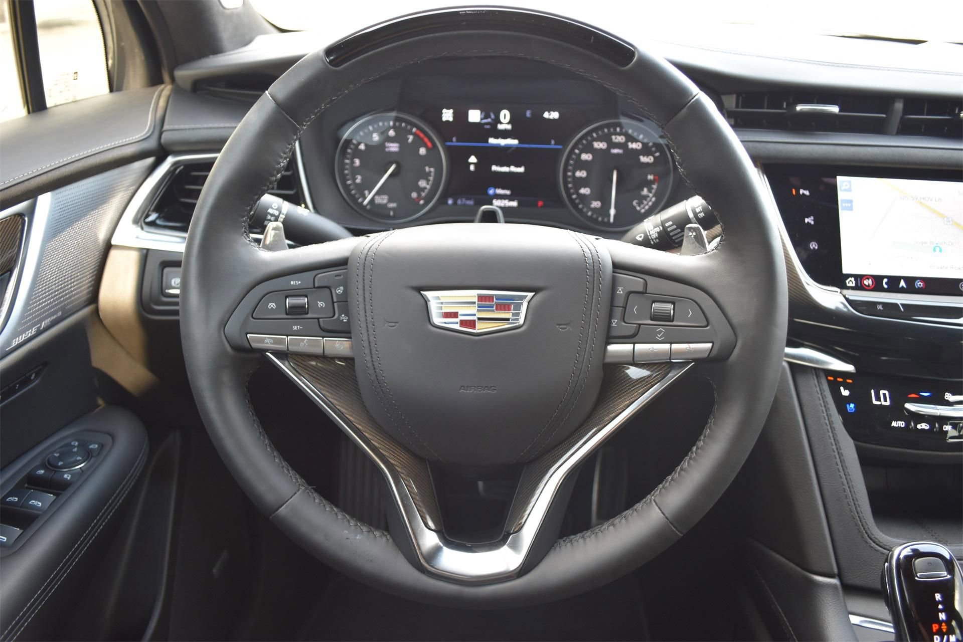 New 2025 Cadillac XT6 Sport w/ Platinum Package image 10