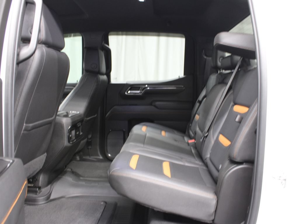 Used 2024 GMC Sierra 1500 AT4 AWD/4WD image 17