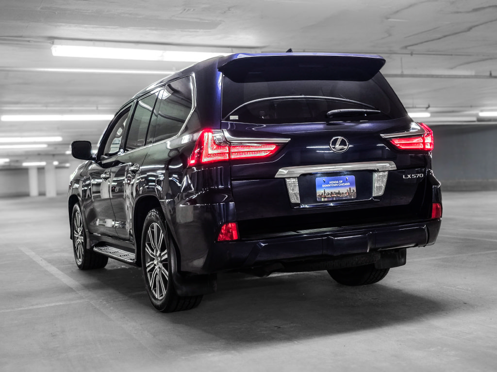 Used 2017 Lexus LX 570 4WD w/ Luxury Package image 5