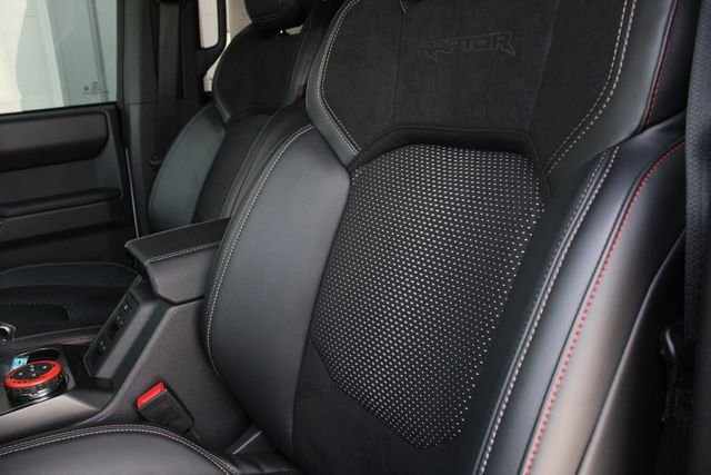 New 2025 Ford Bronco Raptor w/ Interior Carbon Fiber Pack AWD/4WD image 5