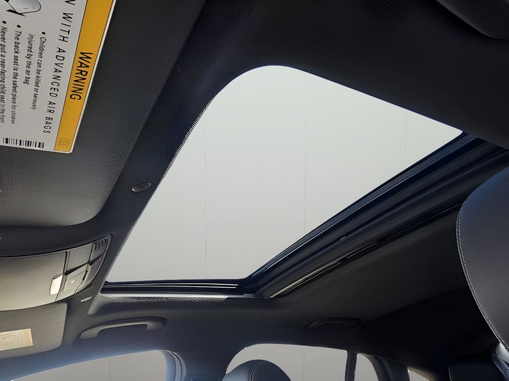 Used 2023 Mercedes-Benz GLC 300 4MATIC Coupe image 24