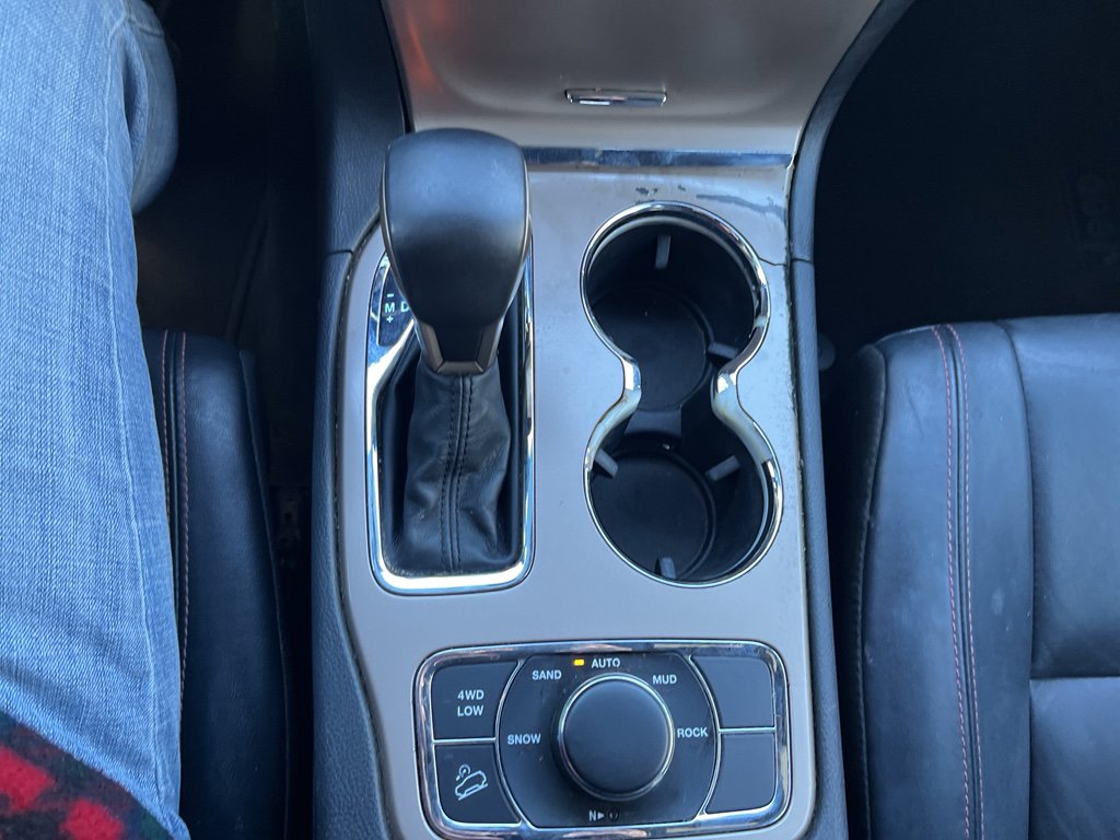 Used 2016 Jeep Grand Cherokee Limited 75th Anniversary image 18