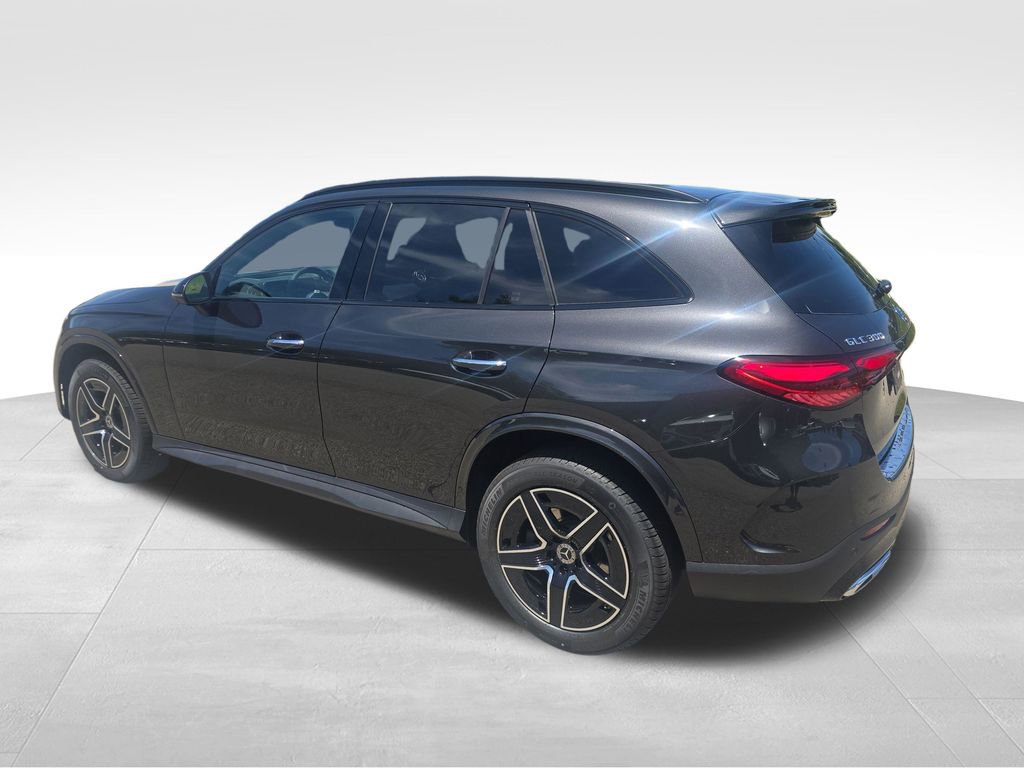 New 2026 Mercedes-Benz GLC 300 4MATIC image 3