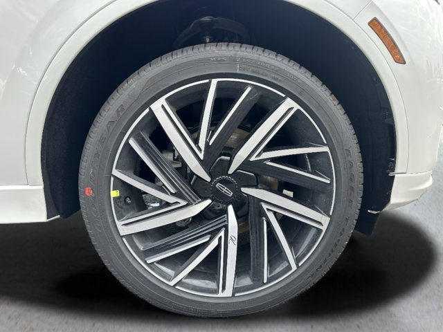 New 2026 Lincoln Aviator Black Label w/ Jet Appearance Package AWD/4WD image 8
