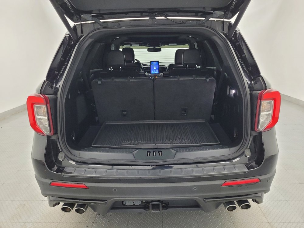 Used 2020 Ford Explorer ST w/ Premium Technology Package image 29
