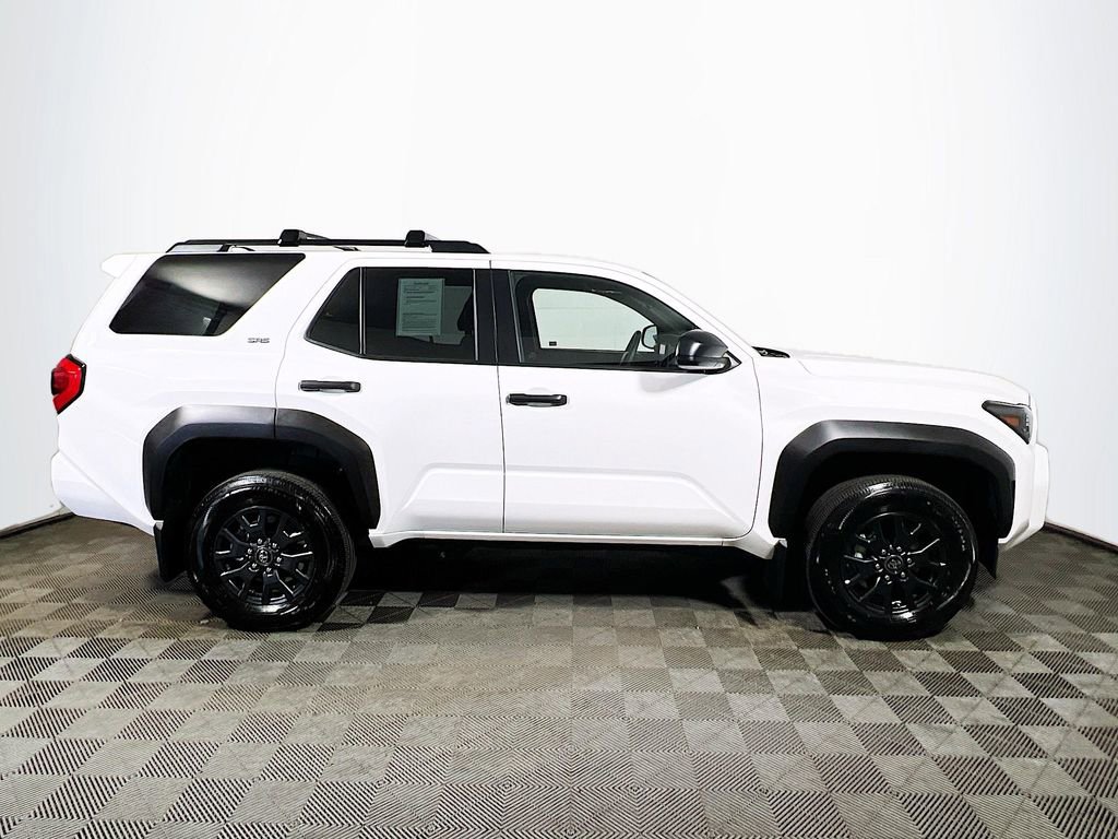 Certified 2026 Toyota 4Runner SR5 AWD/4WD image 9