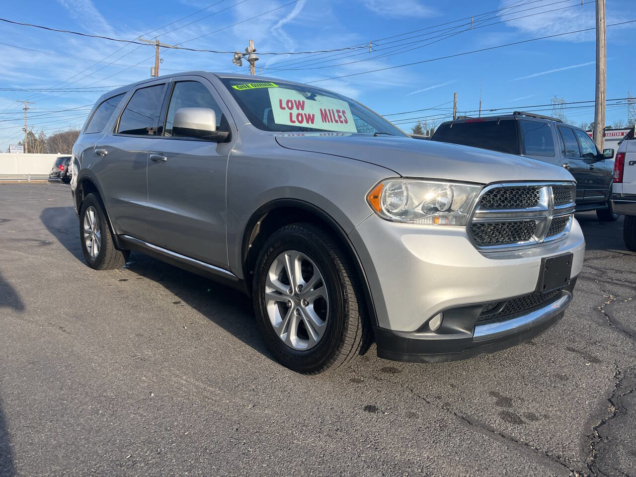 Used 2012 Dodge Durango SXT image 4