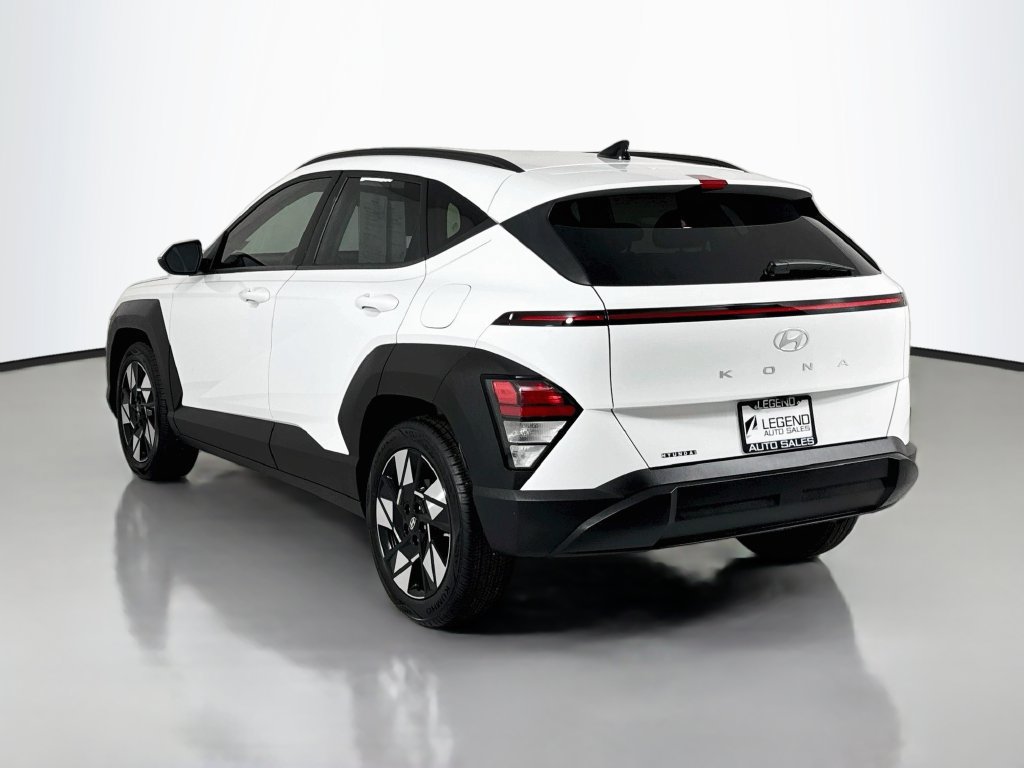 Used 2024 Hyundai Kona SEL w/ Convenience Package FWD image 8