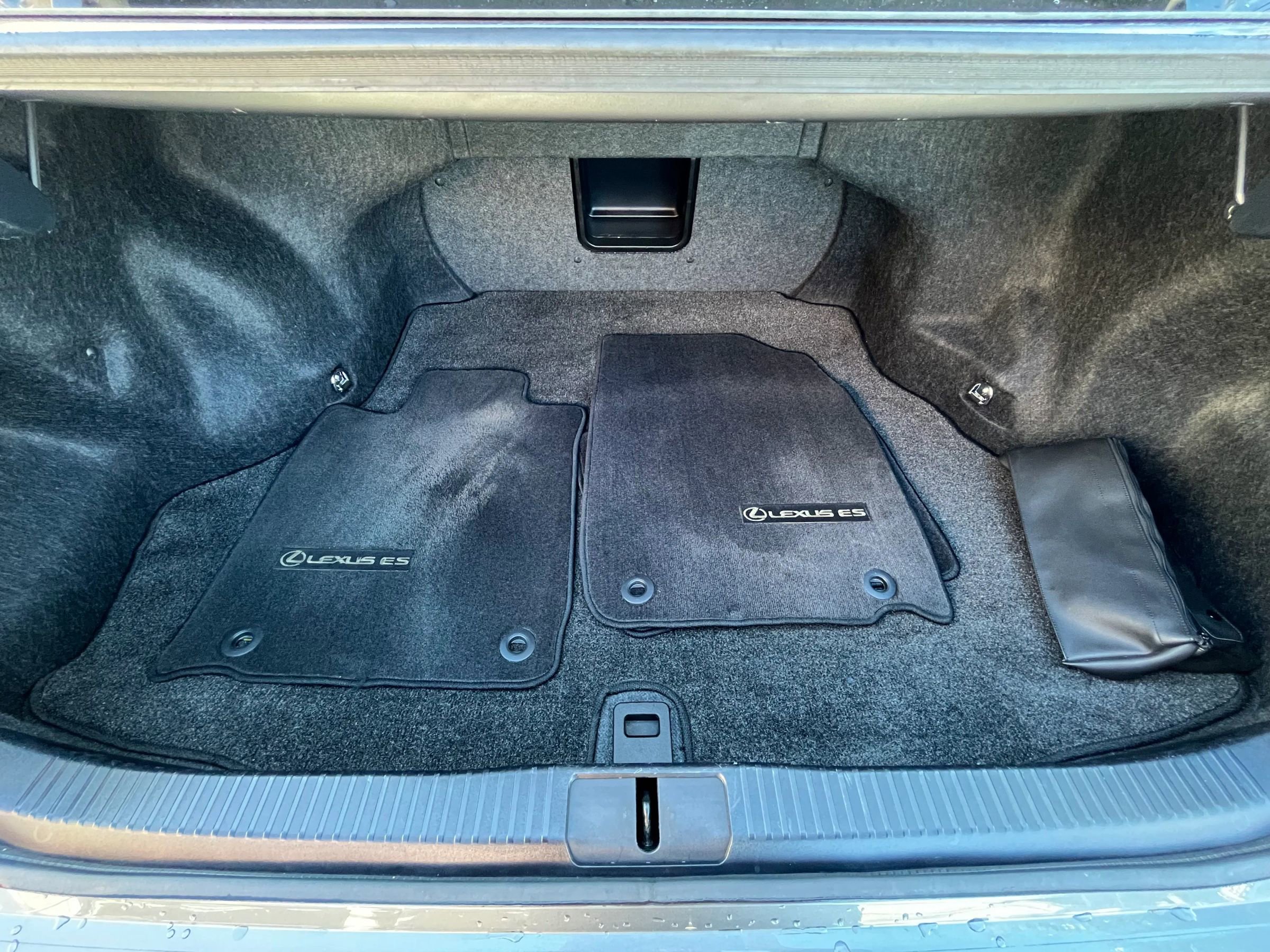 Used 2013 Lexus ES 350 w/ Premium Pkg image 27