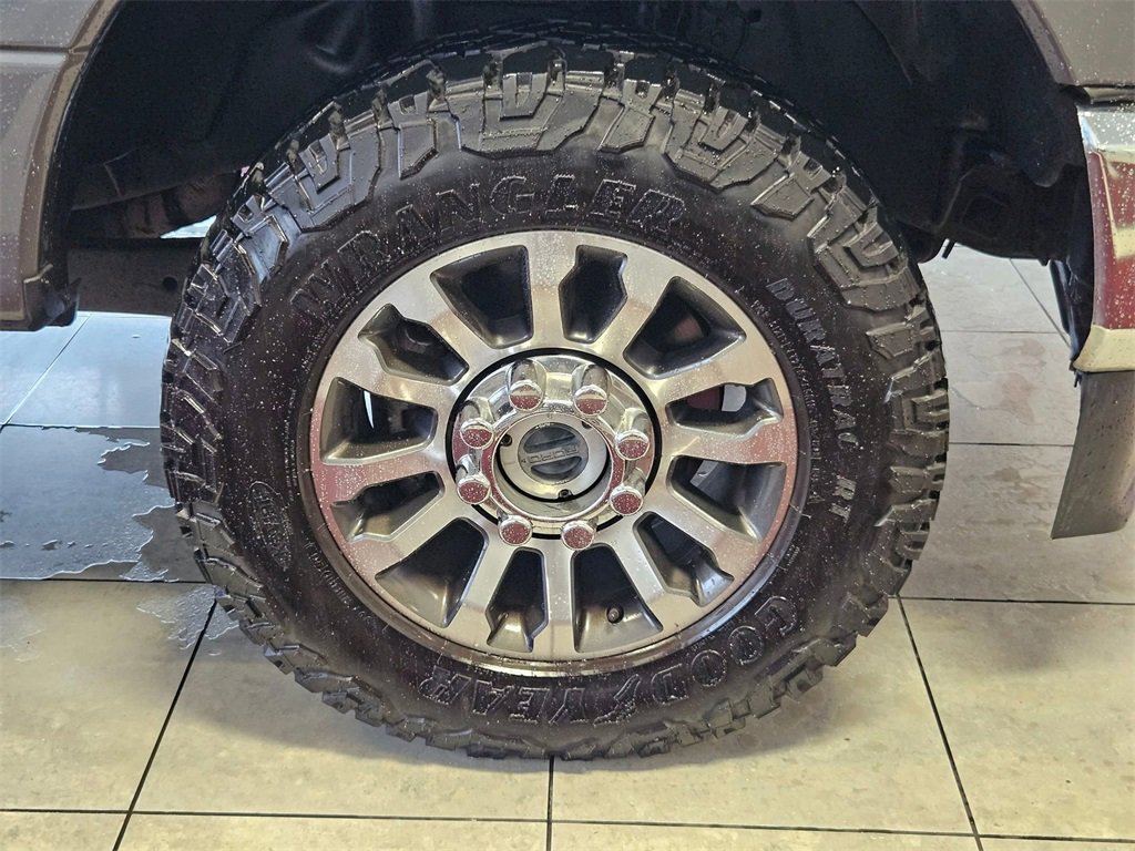 Used 2022 Ford F250 Lariat w/ Lariat Value Package image 40