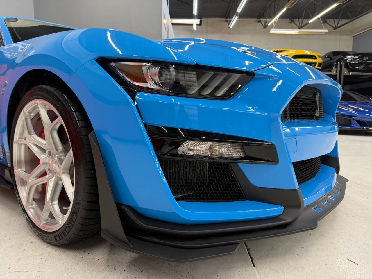 Used 2021 Ford Mustang Shelby GT500 w/ Technology Package image 7