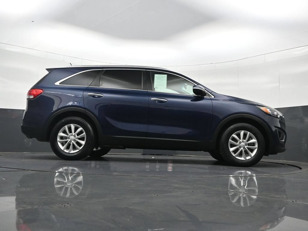 Used 2016 Kia Sorento FWD image 34