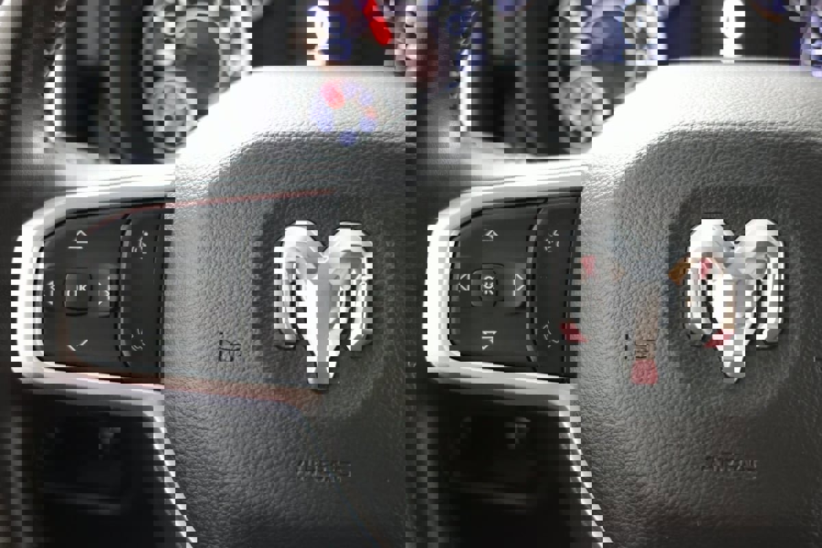 Used 2024 RAM 2500 Big Horn w/ Bed Utility Group image 24