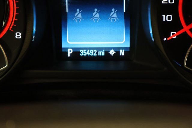 Used 2016 Chevrolet SS Base image 17