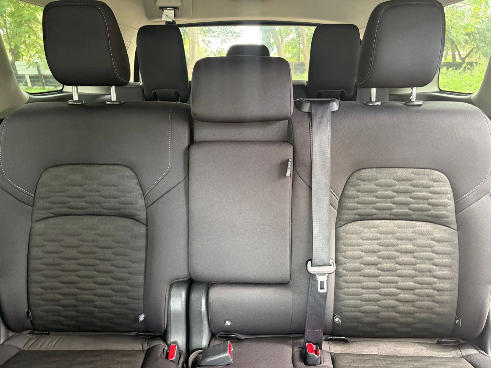 Used 2025 Nissan Pathfinder SV AWD/4WD image 39