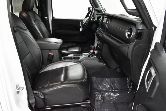 Used 2021 Jeep Wrangler Unlimited Sahara w/ Cold Weather Group image 14