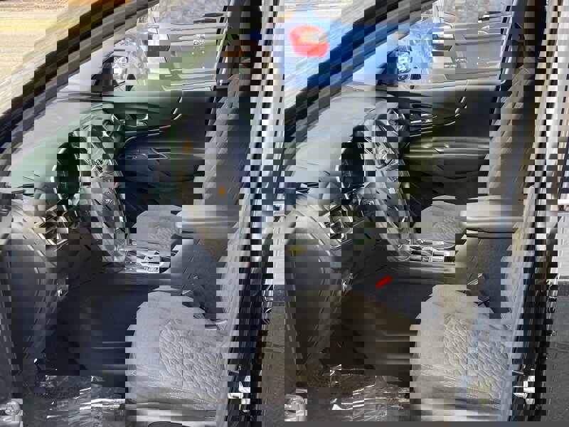 Used 2019 Chevrolet Equinox LT image 16