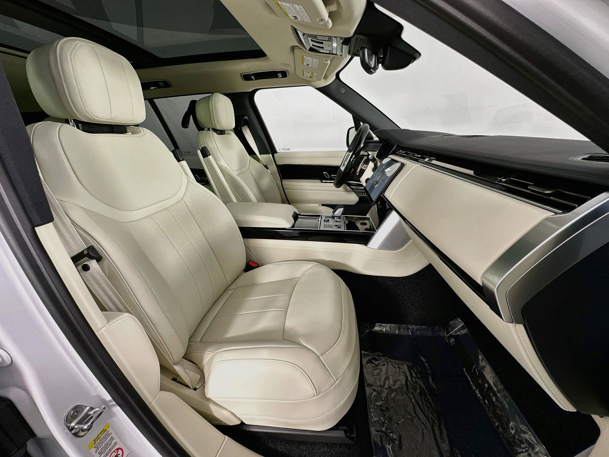 New 2027 Land Rover Range Rover SE AWD/4WD image 25