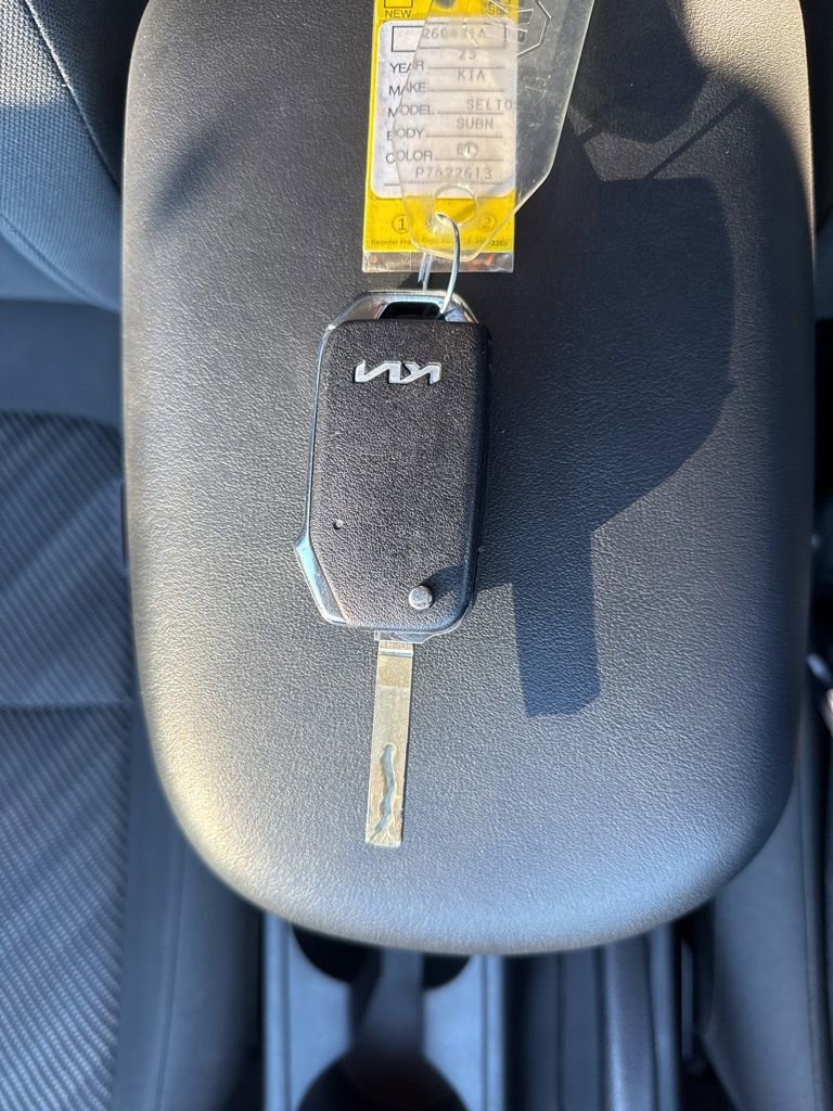 Certified 2023 Kia Seltos LX image 32