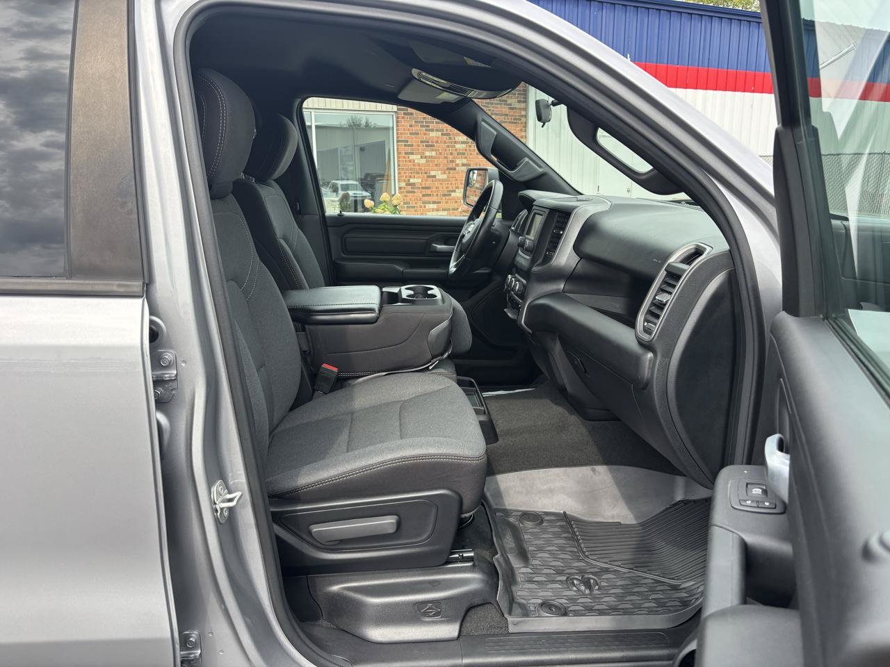 Used 2024 RAM 1500 Tradesman w/ Night Edition AWD/4WD image 14