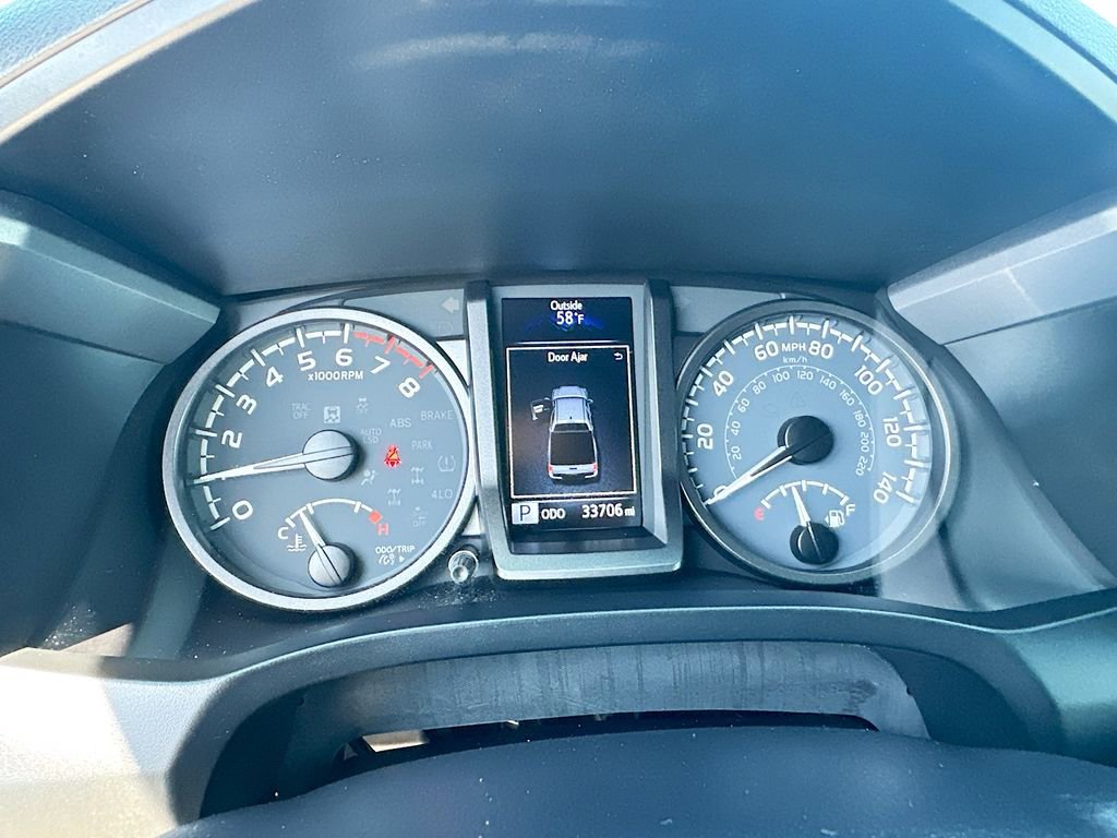 Used 2023 Toyota Tacoma TRD Sport image 12
