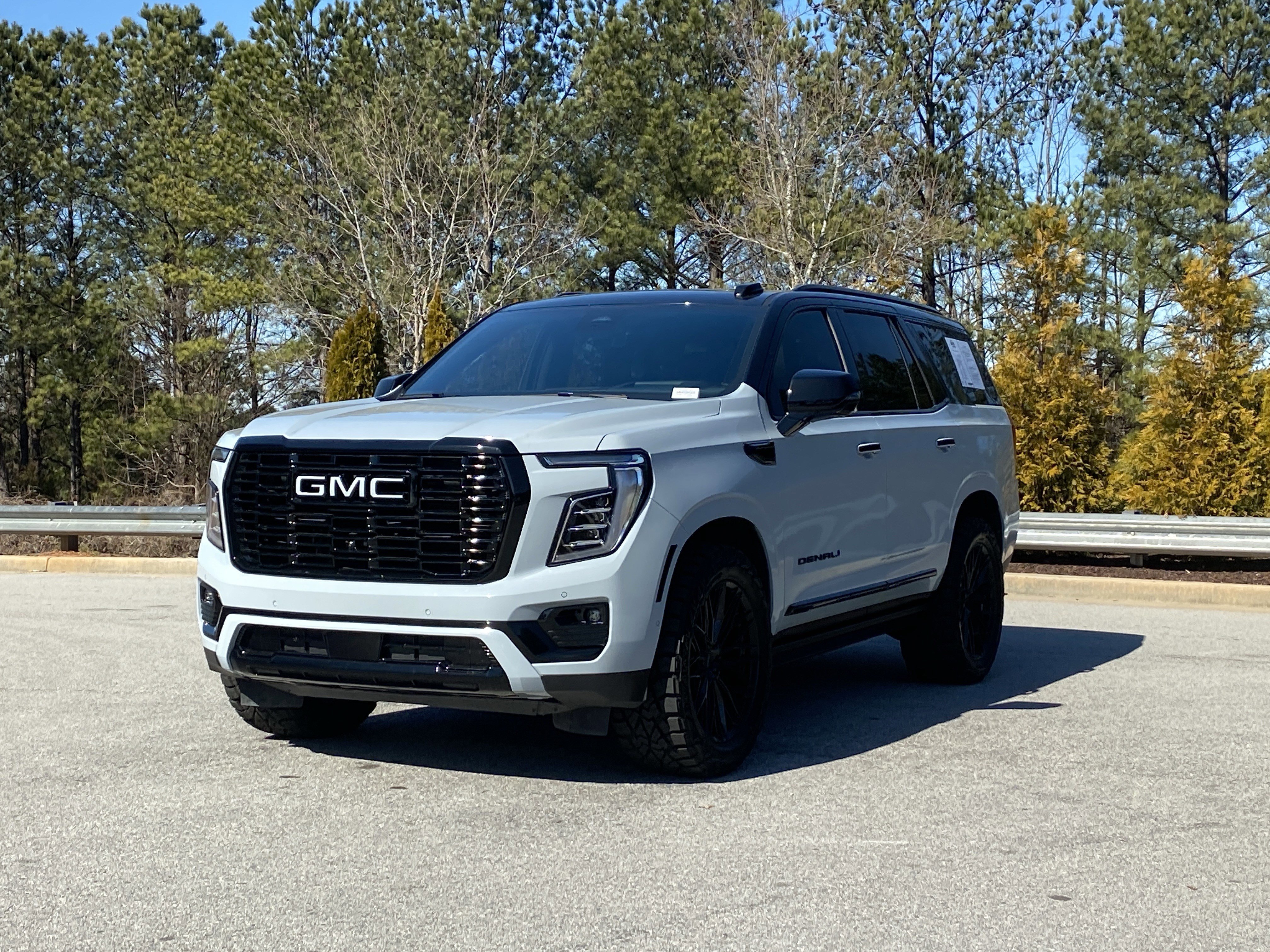 Used 2025 GMC Yukon Denali Ultimate image 15