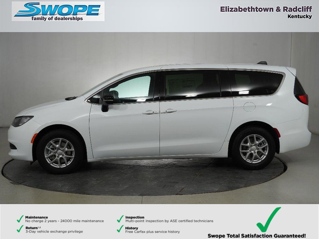 New 2026 Chrysler Voyager LX FWD image 6