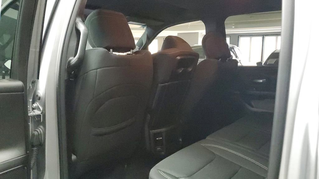 Used 2025 RAM 1500 Tradesman image 13