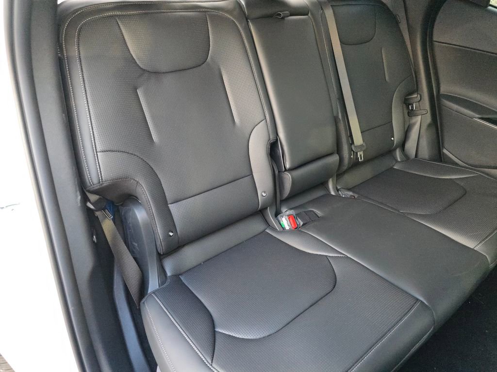 New 2025 Kia EV6 Wind image 23