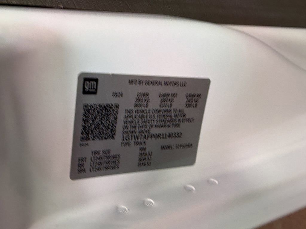 Used 2024 GMC Savana 2500 w/ Driver Convenience Package image 53