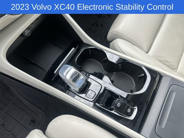 Used 2023 Volvo XC40 B5 Plus w/ Driver Assist Package image 25