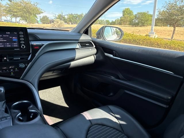 Used 2024 Toyota Camry SE FWD image 28