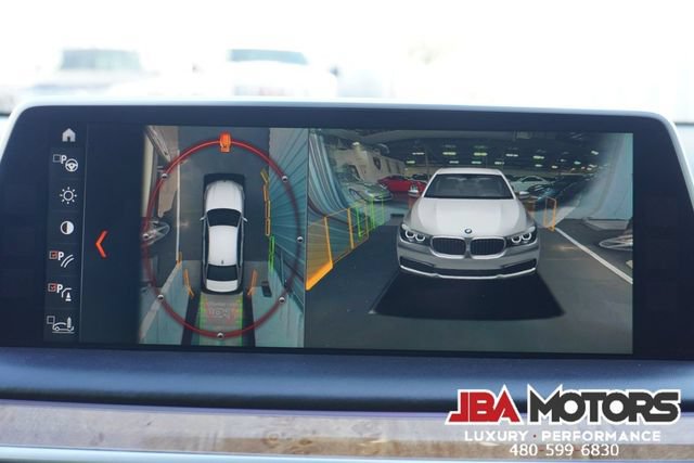 Used 2018 BMW 750i RWD image 39
