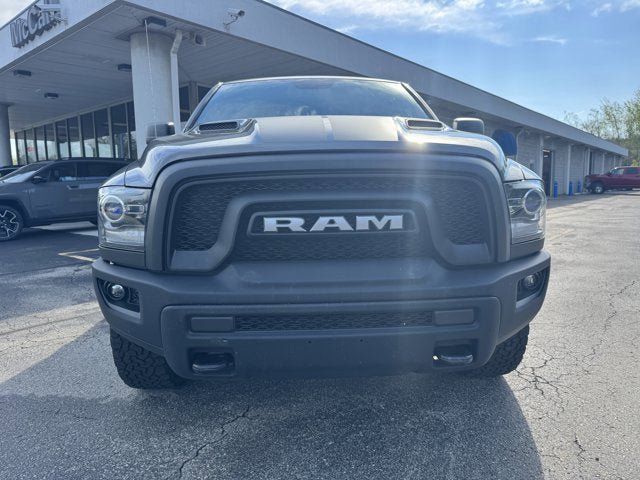 Used 2022 RAM 1500 Classic Warlock w/ Ceramic Gray Warlock Package AWD/4WD image 8