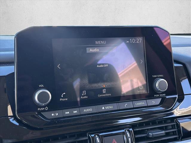 Used 2024 Nissan Pathfinder SV image 13