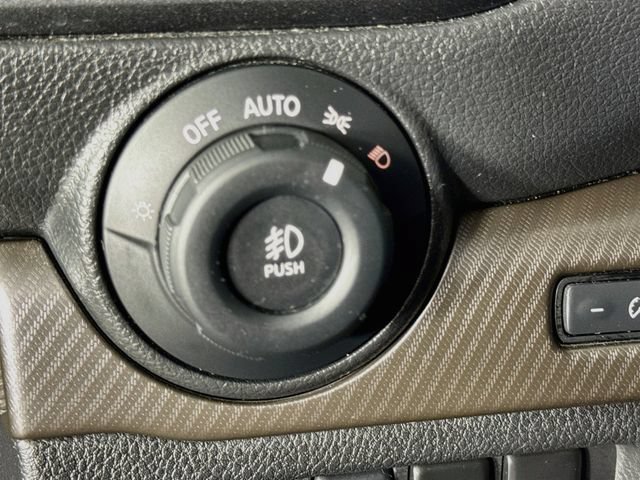 Used 2024 Nissan Titan PRO-4X w/ Pro-4x Convenience Package AWD/4WD image 14