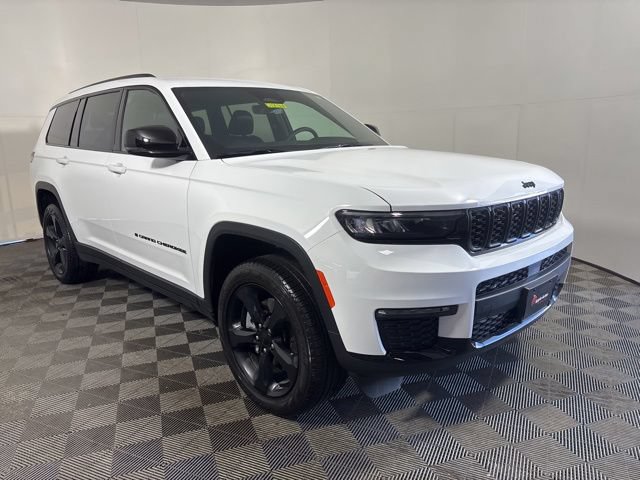 Used 2025 Jeep Grand Cherokee L Limited w/ Black Appearance Package