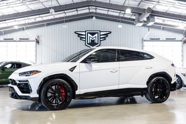 Used 2022 Lamborghini Urus